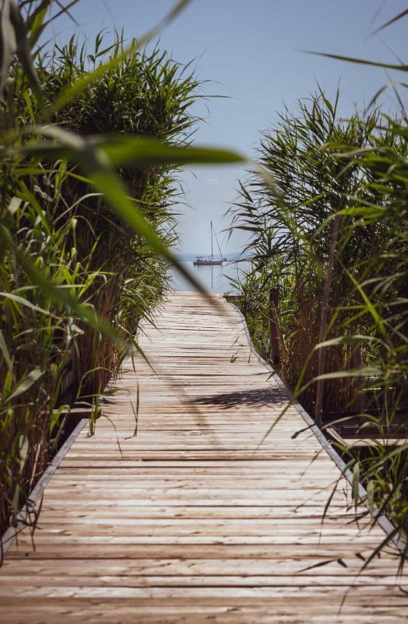 Апартаменты Fuzliget Surf Garden Балатонфюзфё Экстерьер фото